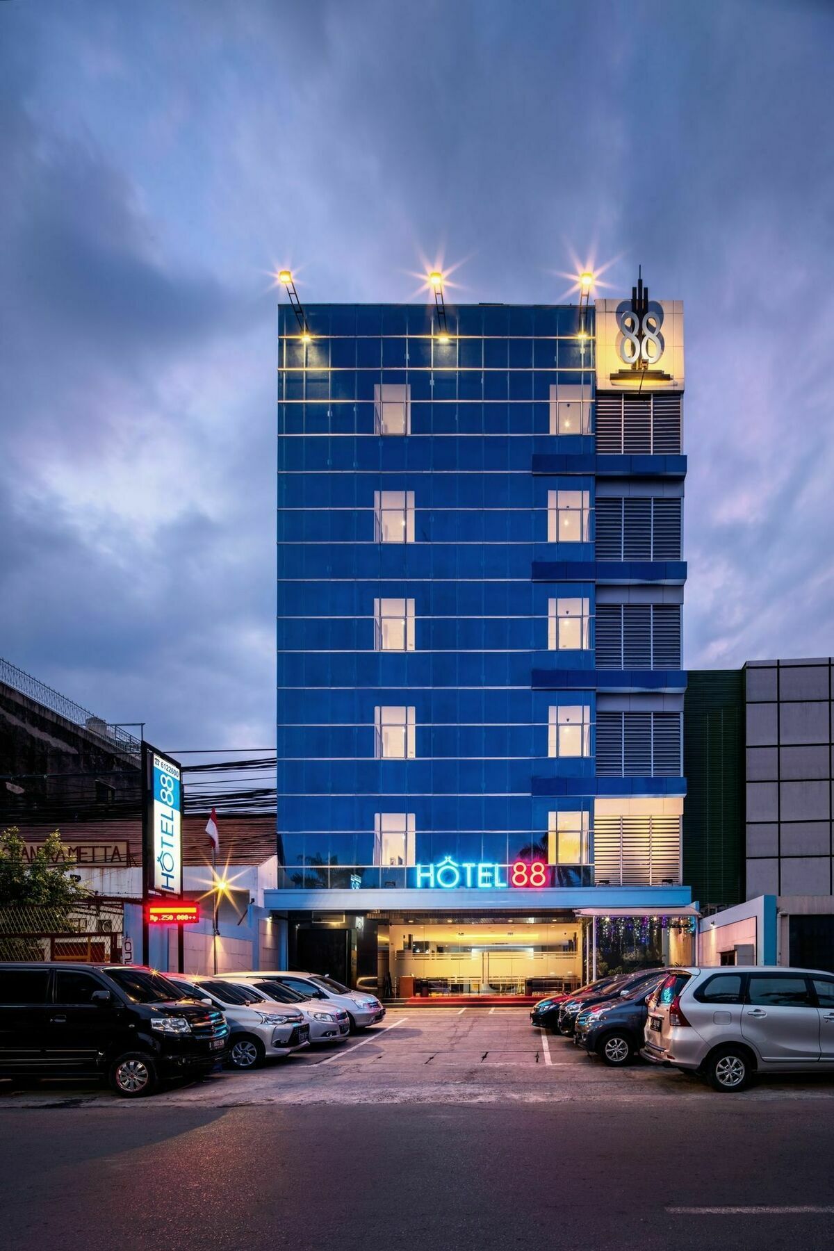 Hotel 88 Mangga Besar Raya 120 Jakarta By Wh Eksteriør bilde