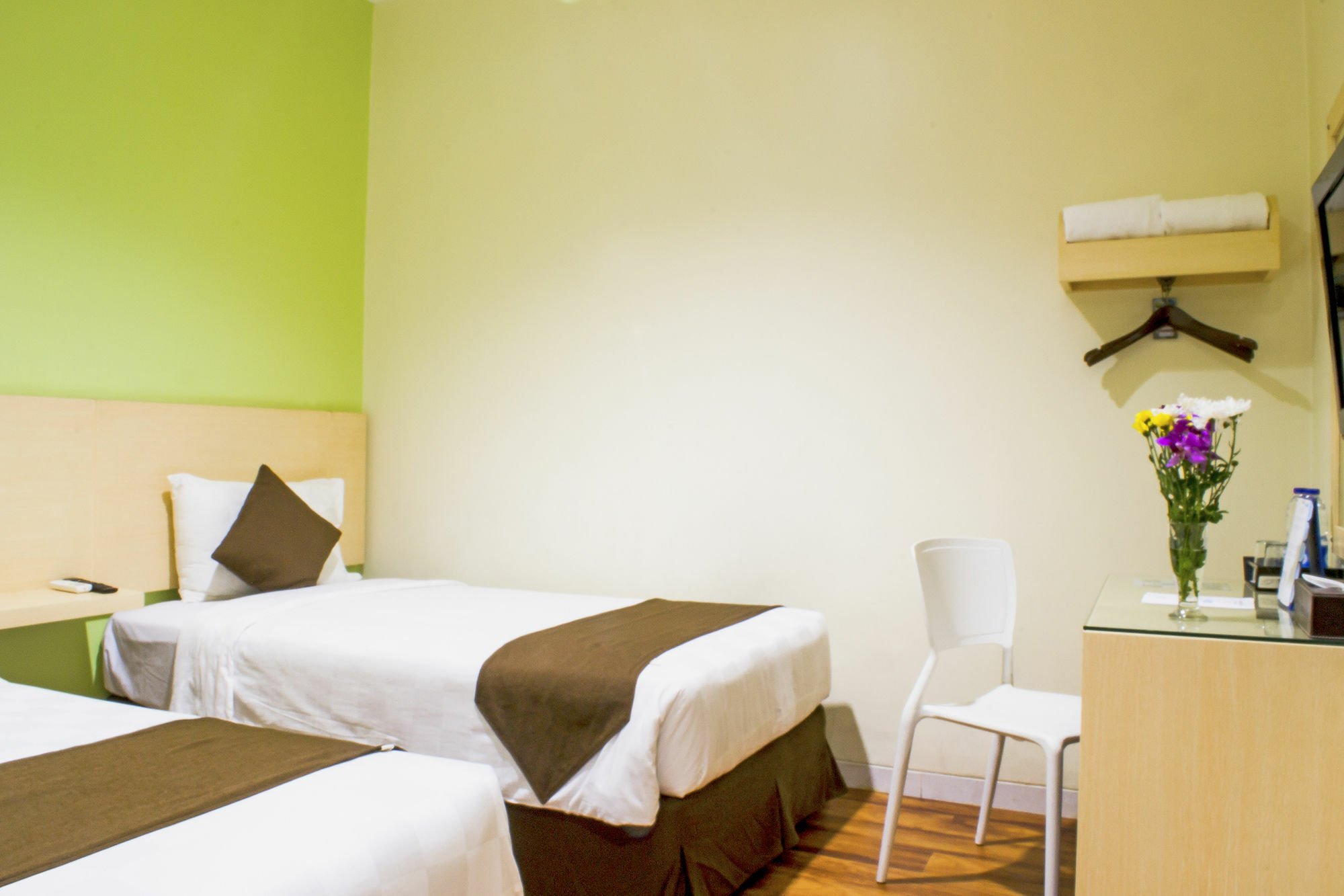 Hotel 88 Mangga Besar Raya 120 Jakarta By Wh Eksteriør bilde